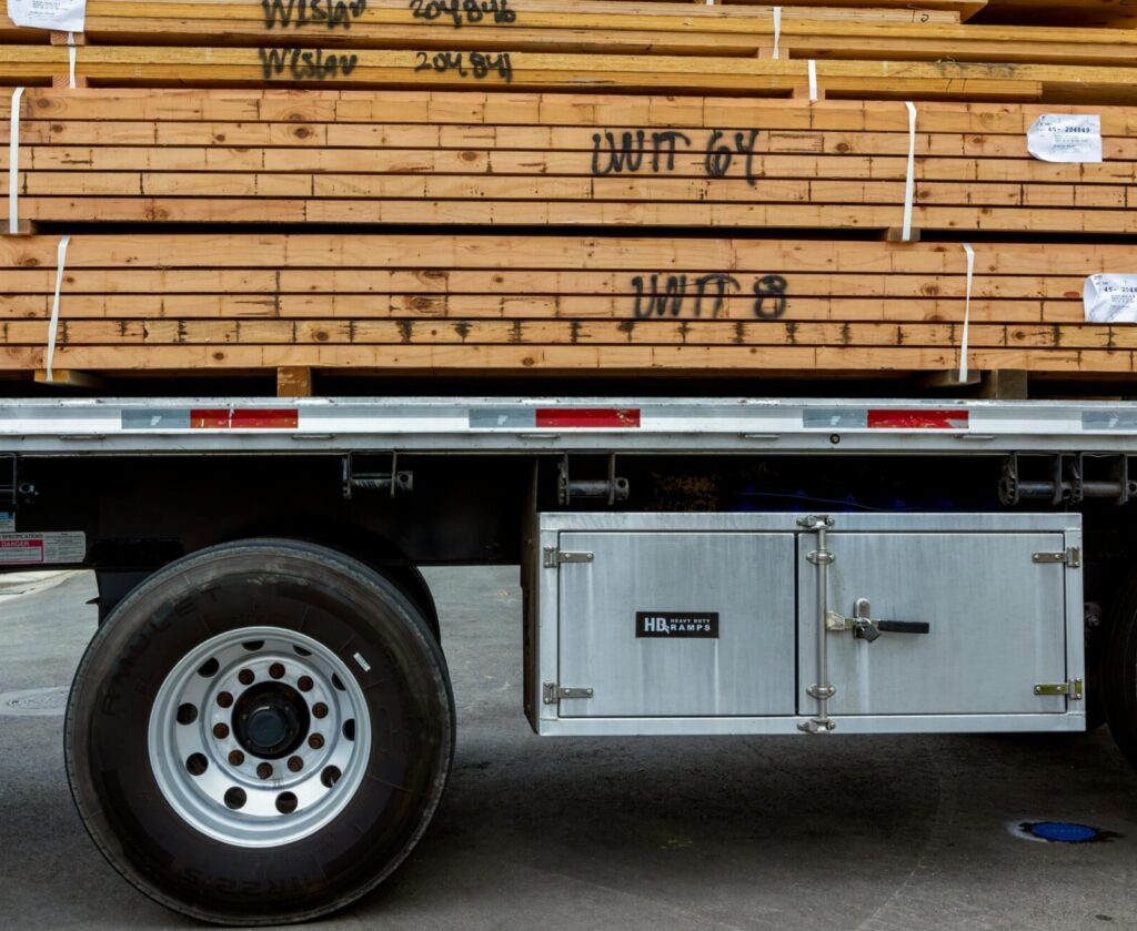 Supply Chain in Construction delivering lumber